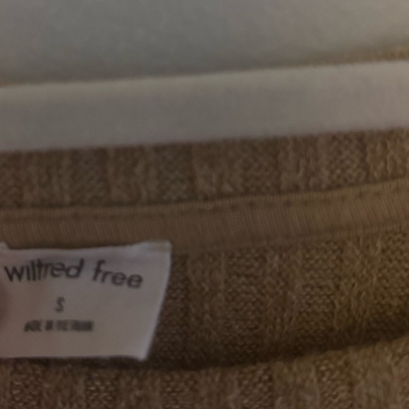 Aritzia Wilfred Free Rudko Cropped Long Sleeve Ribbed Sweater Small Tan Brown - Picture 3 of 6